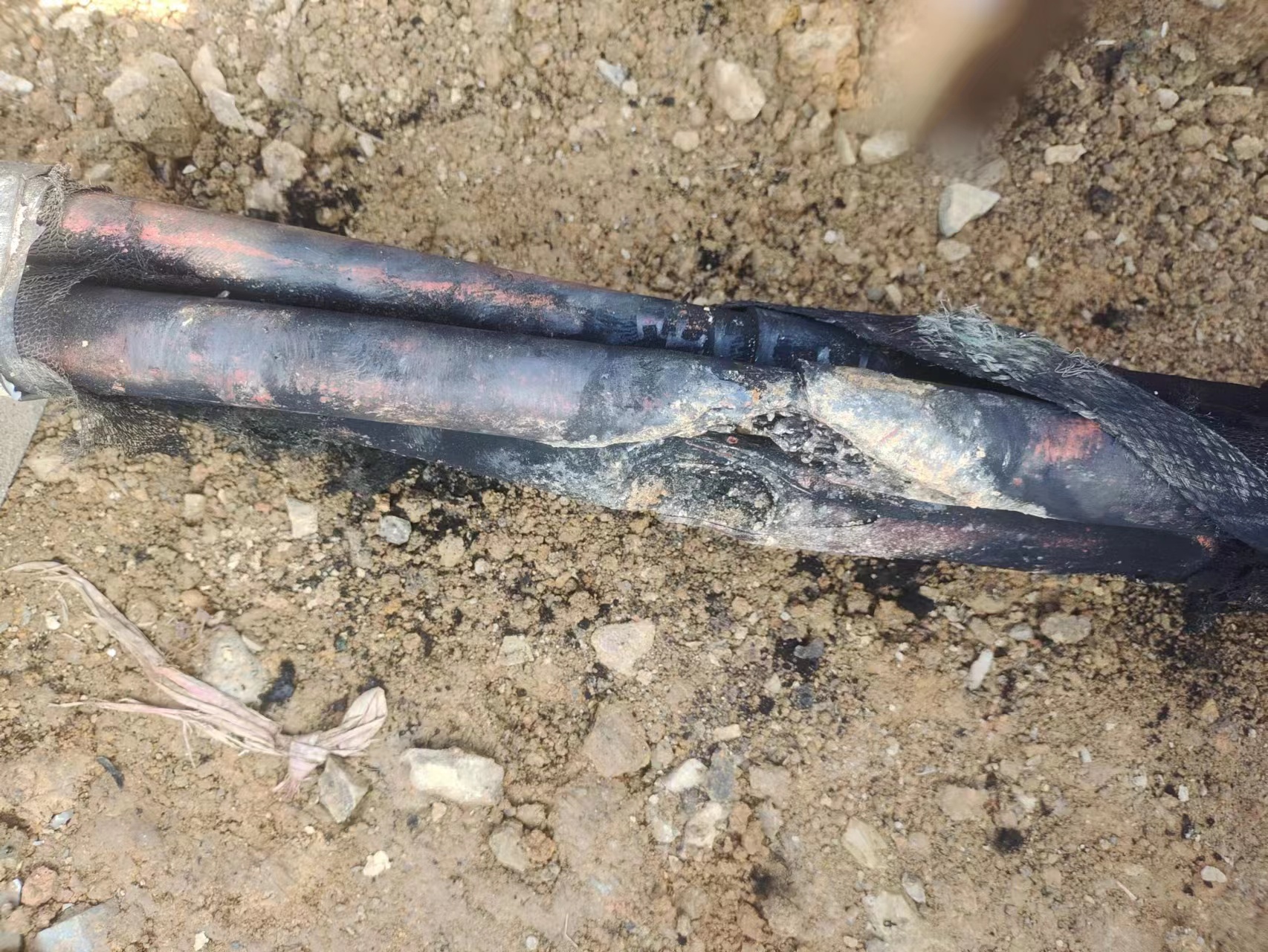 雷科電力電纜故障測(cè)試儀的實(shí)際使用